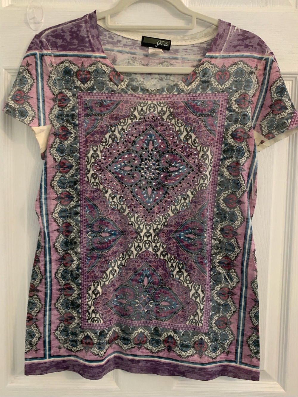 Embellished Lavender Paisley Short Sleeve Tee. Size large $8